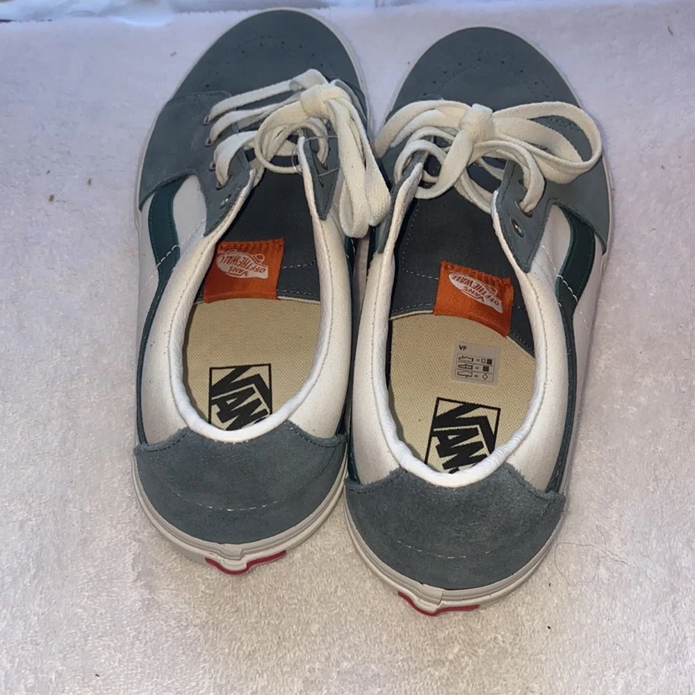 Vans Sk8 Low Skate Shoe - Varsity Blue Green/White Size 10 NEW - Picture 3 of 7